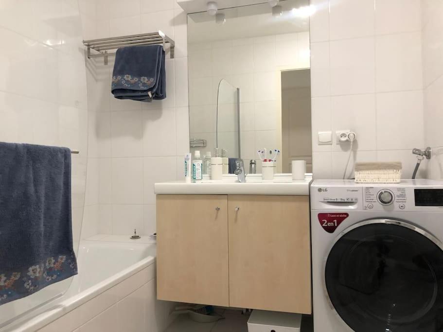 Appartement. La Coupole 2 Pieces Avec Vue Évian-les-Bains Exterior foto