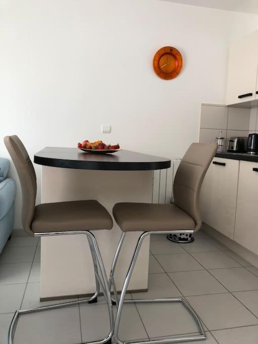 Appartement. La Coupole 2 Pieces Avec Vue Évian-les-Bains Exterior foto