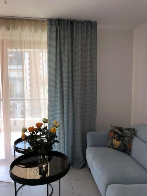 Appartement. La Coupole 2 Pieces Avec Vue Évian-les-Bains Exterior foto